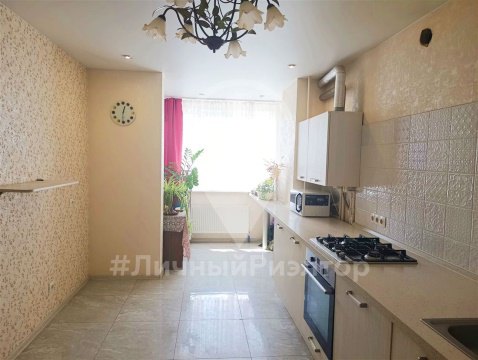 2-к квартира, 16/17 эт., 81м²