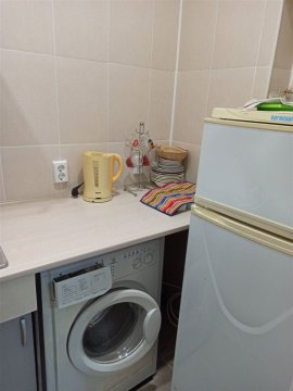 2-к квартира, 1/2 эт., 30м²