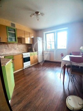 2-к квартира, 6/14 эт., 55м²