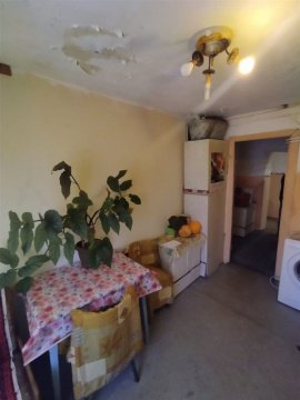 1-к квартира, 2/5 эт., 12м²