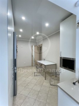 2-к квартира, 7/10 эт., 57м²